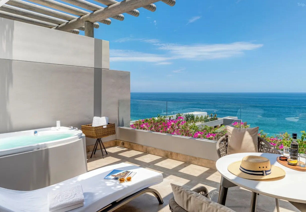 Grand-Velas-Boutique-Hotel